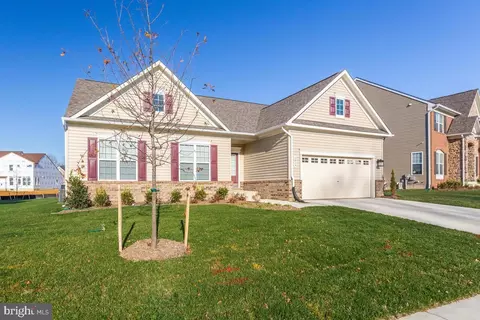 Exterior - 5814 Savannah Dr, Brandywine, MD 20613 photo 2 of 12