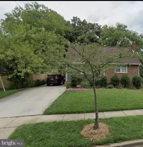 6605 Lamont Dr, New Carrollton, MD 20784