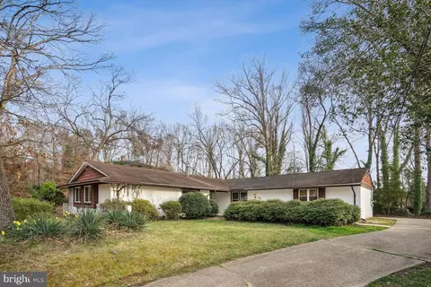 600 Swan Creek Rd, Fort Washington, MD 20744