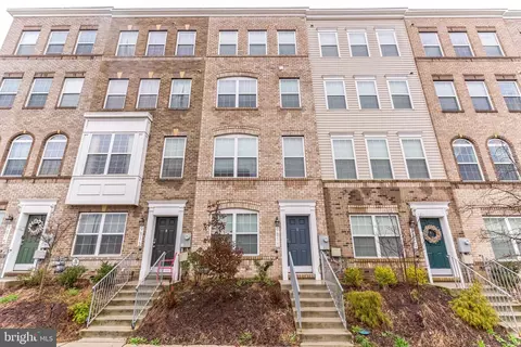 9811 Weshire Dr, Marlboro, MD 20774