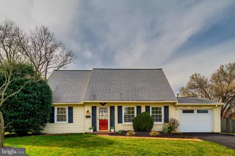 12508 Brewster Ln, Bowie, MD 20715
