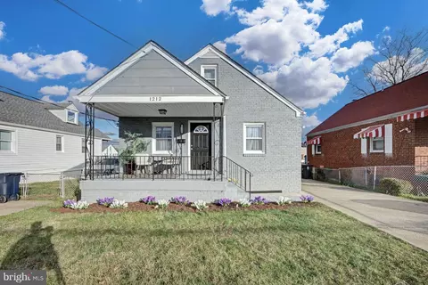 1212 Glacier Ave, Capitol Heights, MD 20743