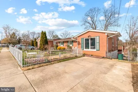 408 Hayworth Pl, Oxon Hill, MD 20745