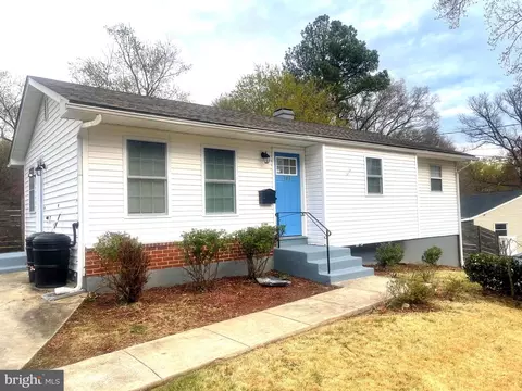 103 Pepper Mill Dr, Capitol Heights, MD 20743
