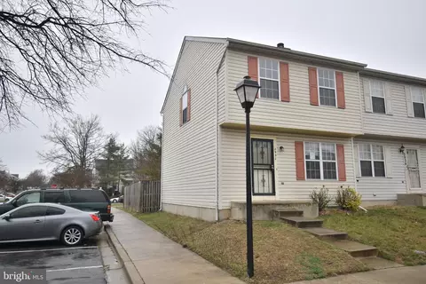 2932 Charredwood Dr, District Heights, MD 20747