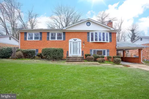 535 Round Table Dr, Fort Washington, MD 20744