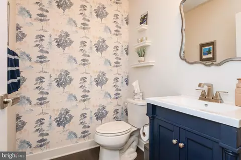 Bath - 14407 Quarry View Rd, Brandywine, MD 20613 photo 1 of 6