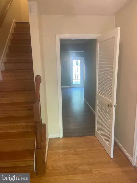 Entry Way - 705 Risa Rd, Marlboro, MD 20774 photo 1 of 6