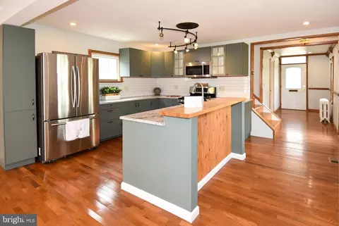 Kitchen - 411 Laurel Ave, Laurel, MD 20707 photo 3 of 7