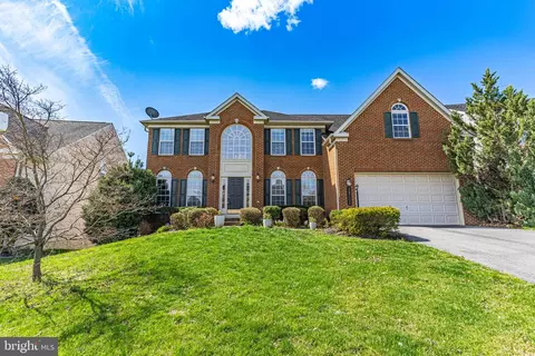 12802 Eagle Creek Dr, Beltsville, MD 20705
