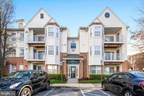 8911 Town Center Cir #4-312, Marlboro, MD 20774