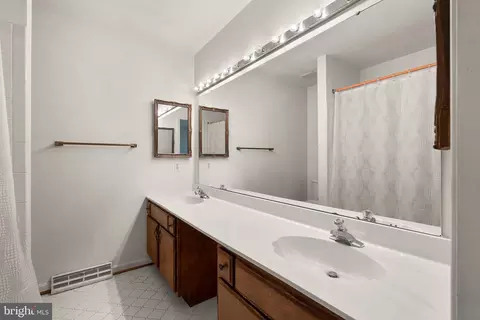 11816 Decesaris Blvd, Bowie, MD 20721 photo 12