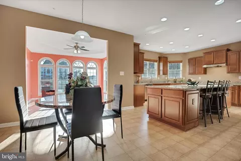 Dining - 13005 Davenport Dr, Brandywine, MD 20613 photo 2 of 3