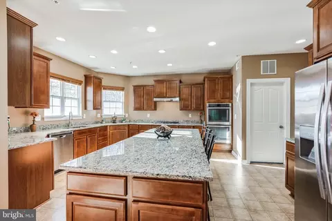 Kitchen - 13005 Davenport Dr, Brandywine, MD 20613 photo 1 of 5