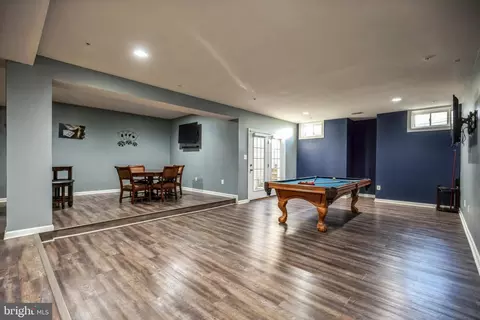 Living - 13005 Davenport Dr, Brandywine, MD 20613 photo 3 of 3