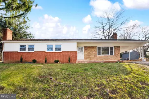 6805 94th Ave, Lanham, MD 20706