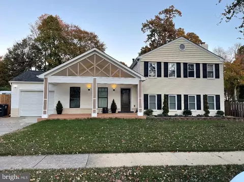 9012 Loughran Rd, Fort Washington, MD 20744