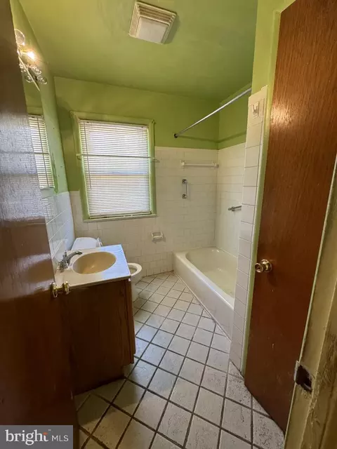 7201 Patterson St, Lanham, MD 20706 photo 3
