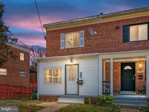 5003 38th Ave, Hyattsville, MD 20782