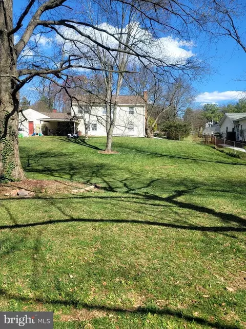 Exterior - 12700 Silverbirch Ln, Laurel, MD 20708 photo 4 of 7