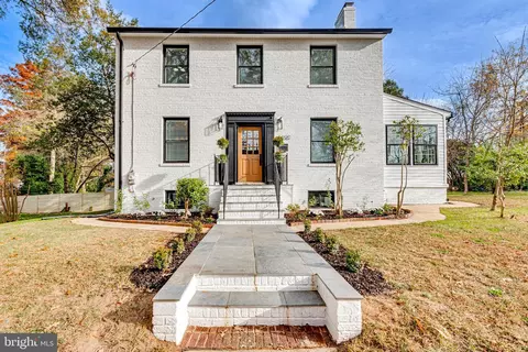 4400 E West Hwy, University Park, MD 20782