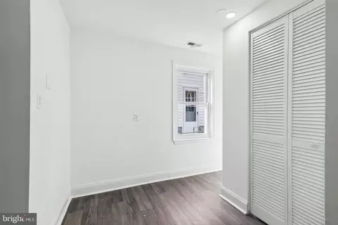Entry Way - 1511 4th St, Glenarden, MD 20706 photo 2 of 2