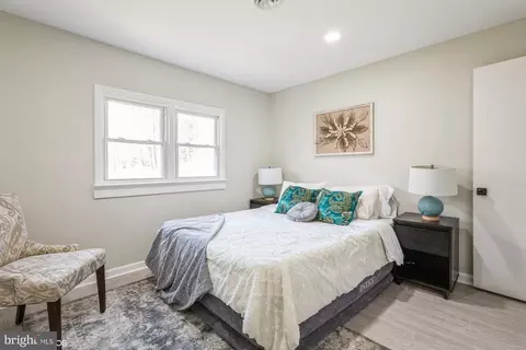 Bedroom - 16614 Sylvan Dr, Bowie, MD 20715 photo 3 of 4