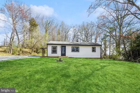 16614 Sylvan Dr, Bowie, MD 20715