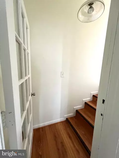 Entry Way - 2523 Buck Lodge Rd, Adelphi, MD 20783 photo 2 of 3