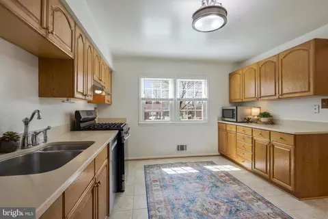 Kitchen - 6103 Spell Rd, Clinton, MD 20735 photo 3 of 3