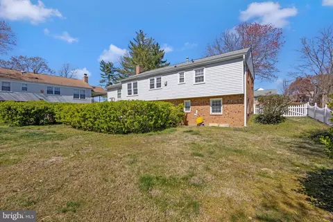 Exterior - 6103 Spell Rd, Clinton, MD 20735 photo 8 of 27