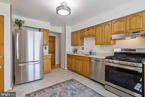 Kitchen - 6103 Spell Rd, Clinton, MD 20735 photo 2 of 3