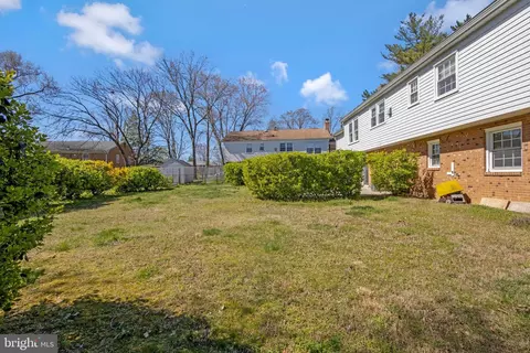 Exterior - 6103 Spell Rd, Clinton, MD 20735 photo 7 of 27