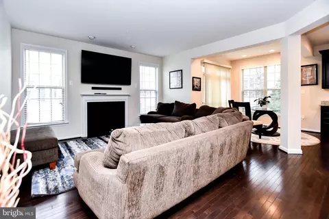Living - 9203 Rice Ave, Lanham, MD 20706 photo 8 of 14