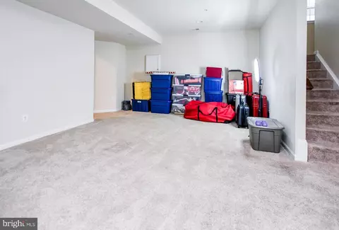 Living - 9203 Rice Ave, Lanham, MD 20706 photo 12 of 14