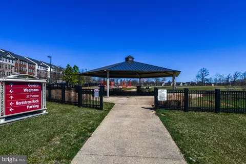 Exterior - 9203 Rice Ave, Lanham, MD 20706 photo 12 of 35