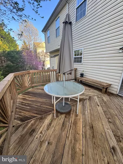 Exterior - 6813 Forbes Blvd, Lanham, MD 20706 photo 6 of 7