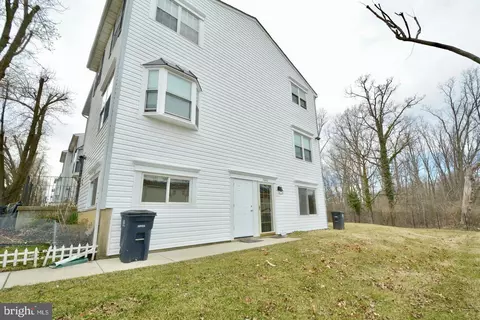 1662 Brooksquare Dr #57, Capitol Heights, MD 20743