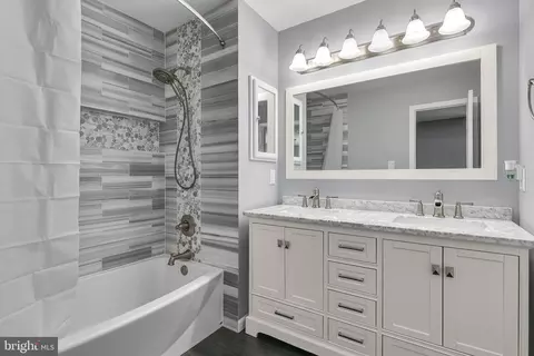 Bath - 6301 Kinsey Ter, Lanham, MD 20706 photo 2 of 8