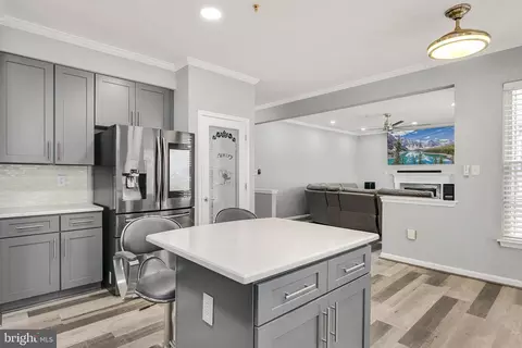 Kitchen - 6301 Kinsey Ter, Lanham, MD 20706 photo 8 of 10