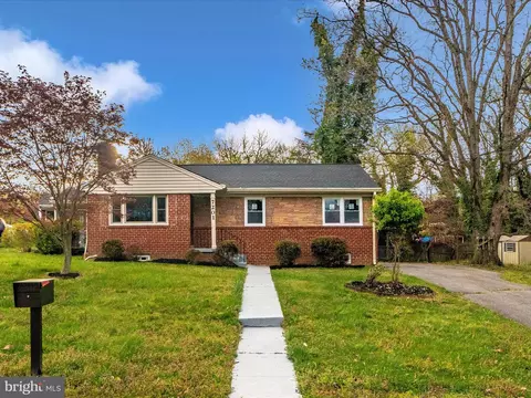 7201 Beltz Dr, District Heights, MD 20747