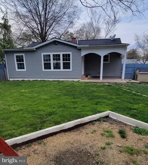 Exterior - 1024 Harrison Dr, Laurel, MD 20707 photo 2 of 9