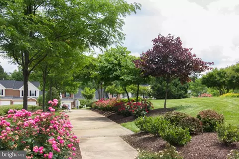 Exterior - 7405 Heartleaf Cir, Laurel, MD 20707 photo 10 of 13