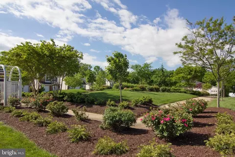 Exterior - 7405 Heartleaf Cir, Laurel, MD 20707 photo 11 of 13