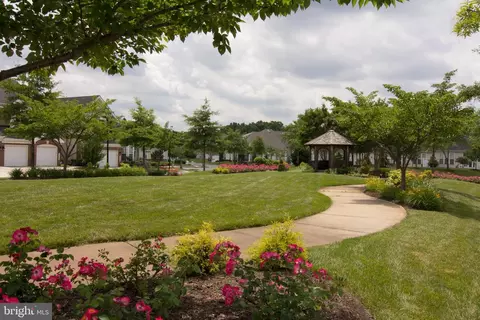 Exterior - 7405 Heartleaf Cir, Laurel, MD 20707 photo 12 of 13