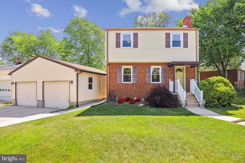 5037 Laguna Rd, College Park, MD 20740