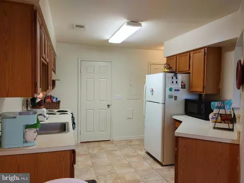 9431 Nicklaus Ln #55, Laurel, MD 20708 photo 11
