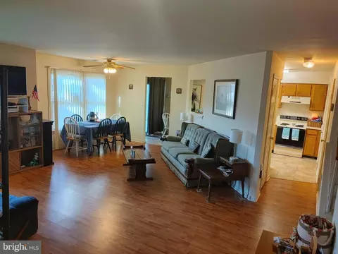 9431 Nicklaus Ln #55, Laurel, MD 20708 photo 4