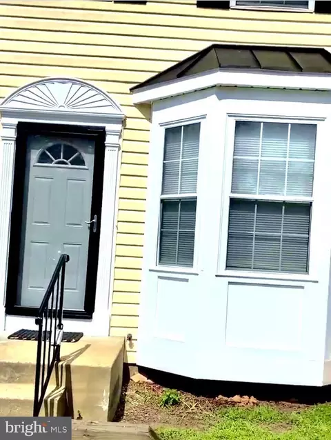 1705 Countrywood Ct, Hyattsville, MD 20785
