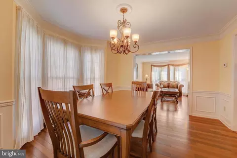 Dining - 11604 Admiral Ct, Laurel, MD 20708 photo 2 of 2